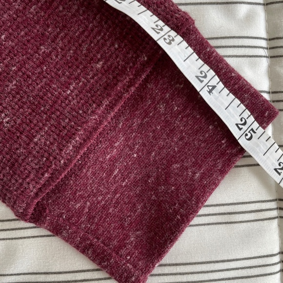 MEN'S LONG SLEEVES TEE SHIRT *AMAERICAN EAGLE* SIZE -S- - Picture 7 of 9